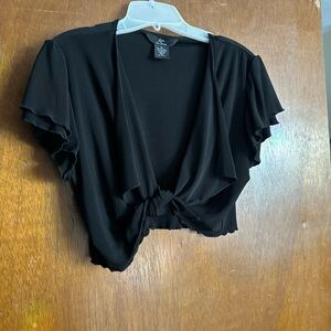 Lennie for Nina Leonard size XL cover-up ruffle sleves
